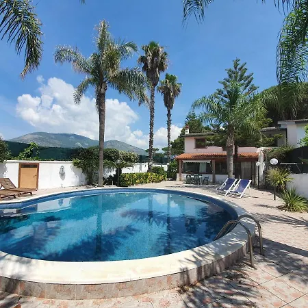 Campy - Con Piscina Privata A 50 Metri Dal Mare Villa *