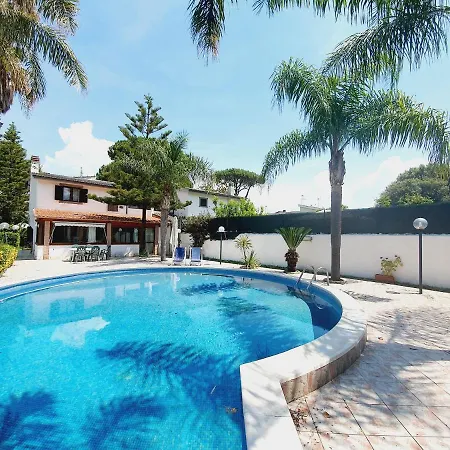Villa Campy - Con Piscina Privata A 50 Metri Dal Mare