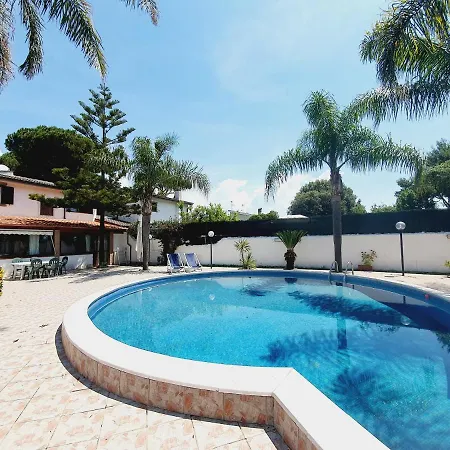 Campy - Con Piscina Privata A 50 Metri Dal Mare Villa *